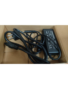 CARGADOR PORTATIL 18 5V 3 5A 7 5MM