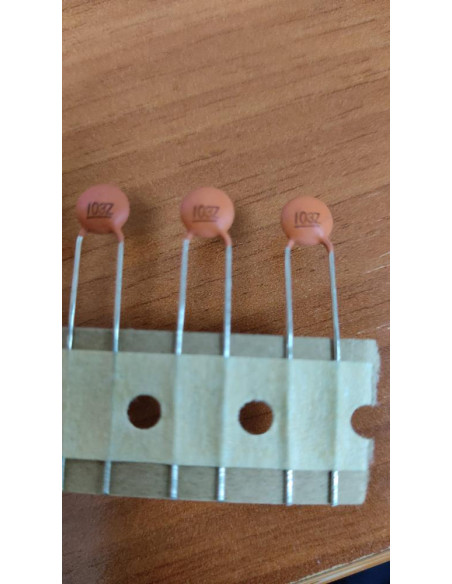 X10 CONDENSADORES DE DISCO CERAMICO 10nF 80 