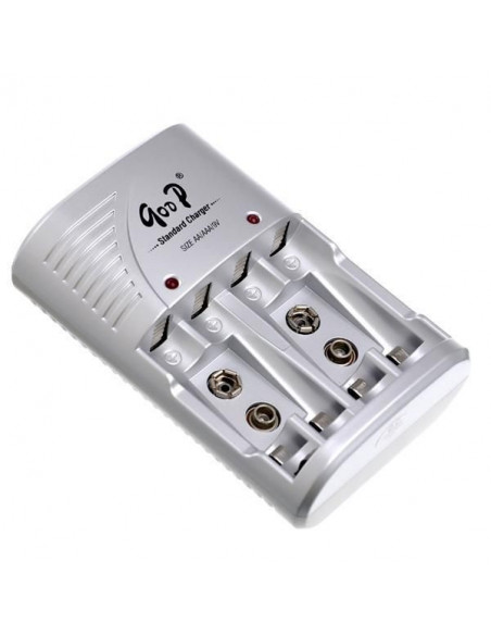 CARGADOR DE BATERIAS AA / AAA / 9V